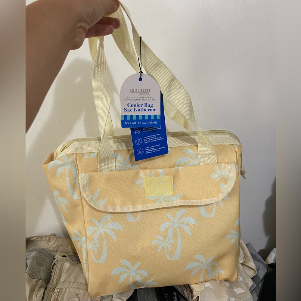Sun & Bliss Cooler Bag （11.5 x 7” X 12”H) Insulated / Isolation W
